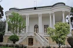 بازدید از کتابخانه موزه و مرکز اسناد مجلس شورای اسلامی ایران به مناسبت هفته کتاب 